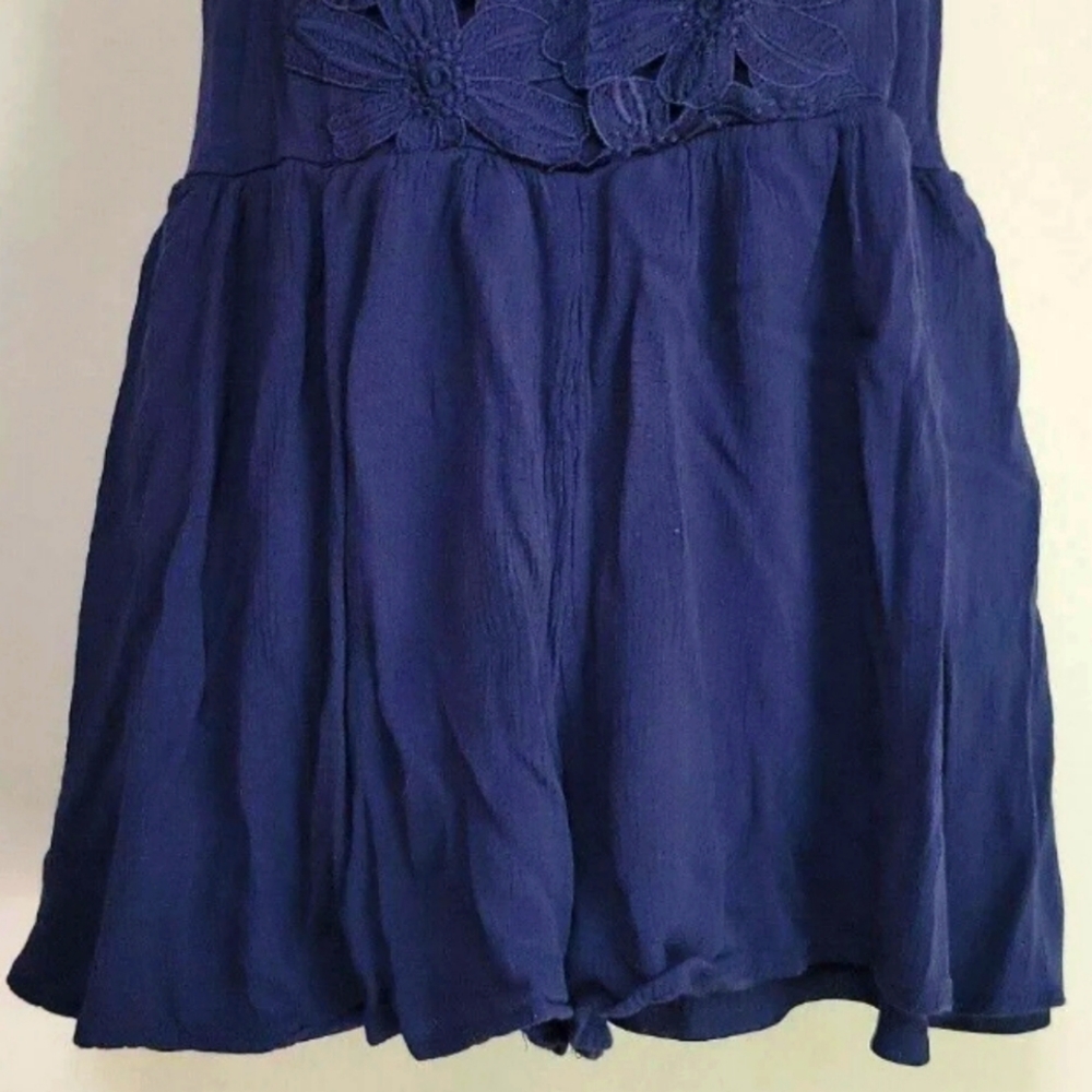 DONATED Coco + Jaimeson Navy Blue Floral Embroidered Romper DONATING 3/19 - Picture 3 of 10
